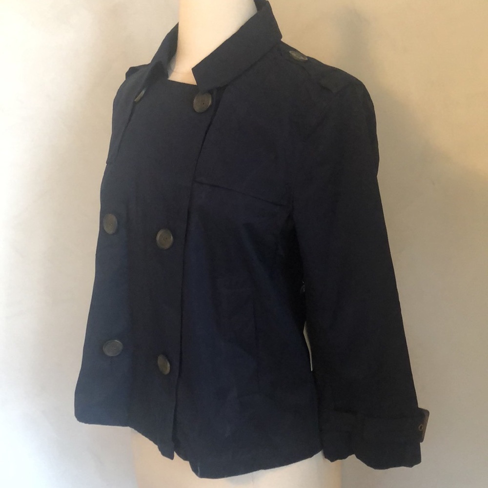 Forever 21 NWT Navy crop jacket with 3/4sleeves & button closure Size Large - Picture 5 of 11